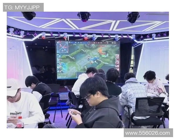 电竞赛事激烈对决全程回顾，精彩瞬间与幕后故事揭秘