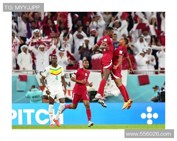 聚焦世界级足球运动员成长之路与赛场传奇故事全景解析深度呈现篇